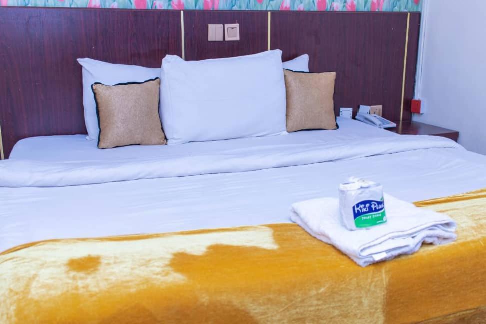 Royal Rex Hotels And Spa Lagos Ngoại thất bức ảnh
