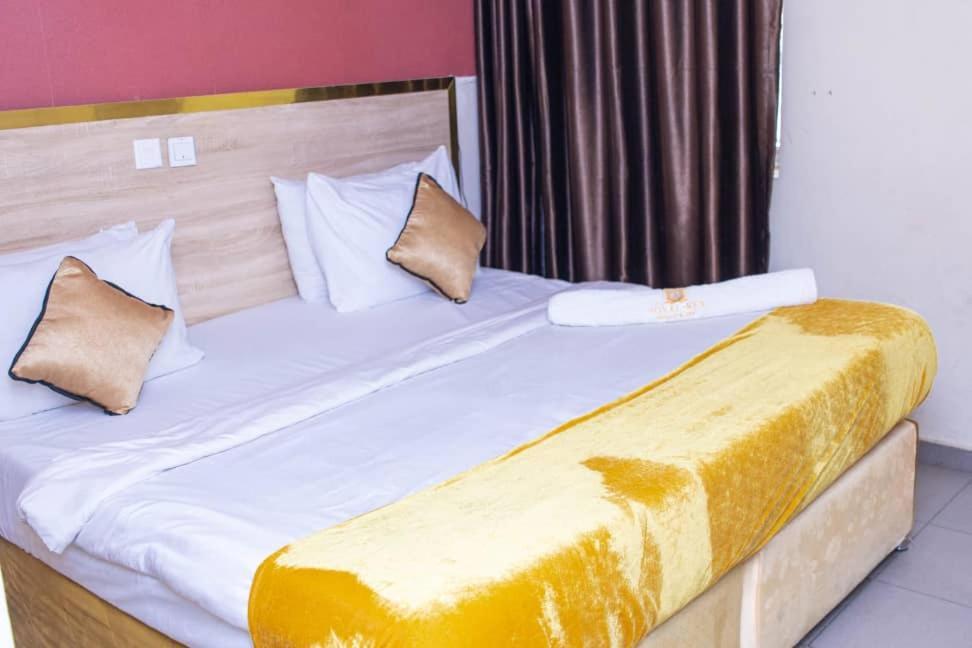 Royal Rex Hotels And Spa Lagos Ngoại thất bức ảnh